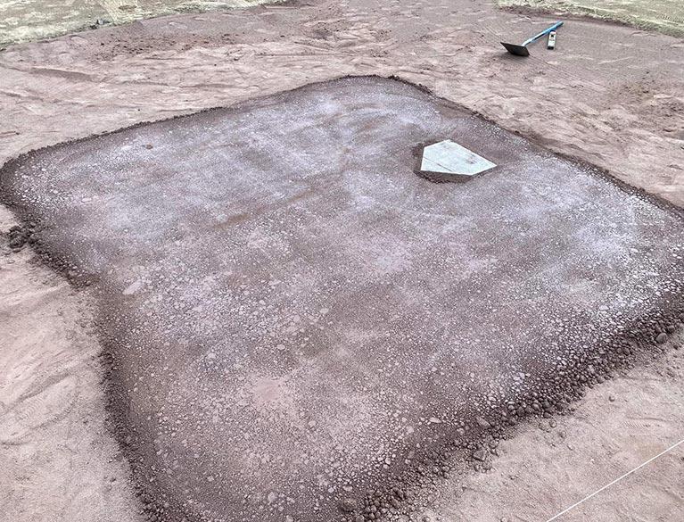 DuraEdge Mound Clay & Bricks On Deck Sports